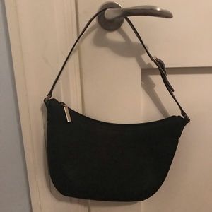 Gucci crescent bag no signs of wear